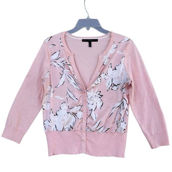 WHBM Pink Coral White Floral Top Light Cardigan Sweater Women Medium 3/4 Sleeve - Picture 2 of 7